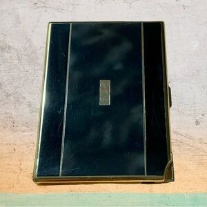 Cigarette Case~Built in Lighter Things Remembered Classy 5”x 3.5” vintage